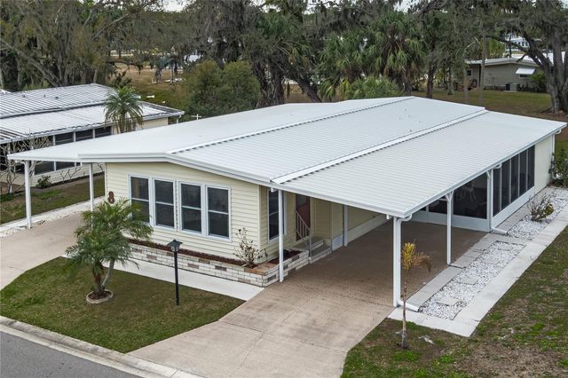 6710 36TH AVENUE E 8, Palmetto, FL 34221