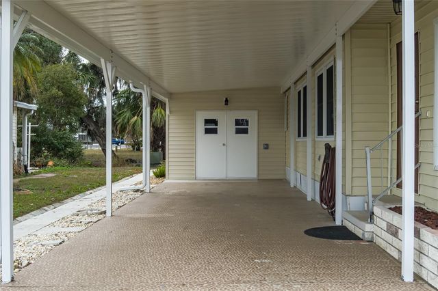 6710 36TH AVENUE E 8, Palmetto, FL 34221