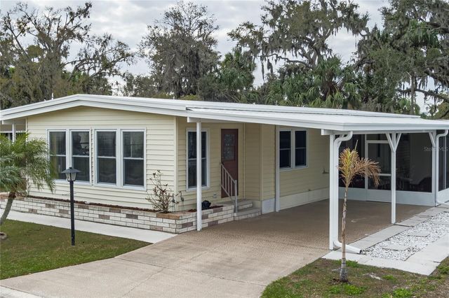 6710 36TH AVENUE E 8, Palmetto, FL 34221