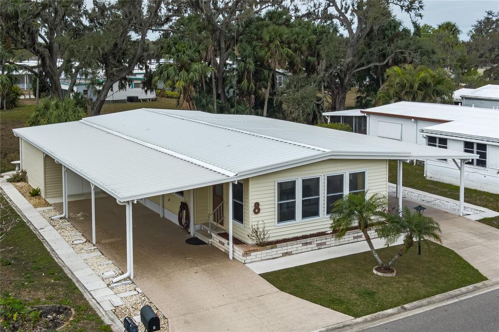 6710 36TH AVENUE E 8, Palmetto, FL 34221