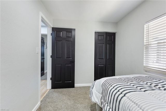 78 Calvary TER, Hampton, VA 23666