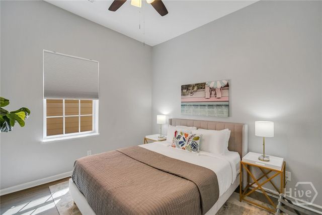 323 W 31st Street 2, Savannah, GA 31401