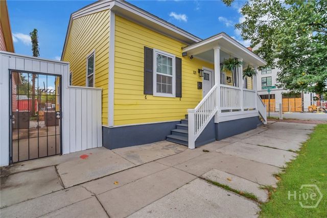 323 W 31st Street 2, Savannah, GA 31401