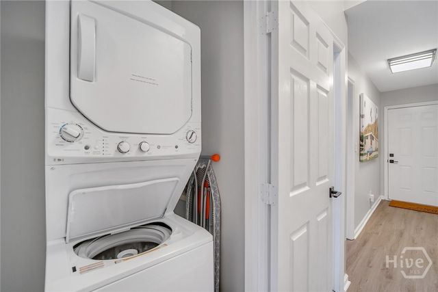 323 W 31st Street 2, Savannah, GA 31401