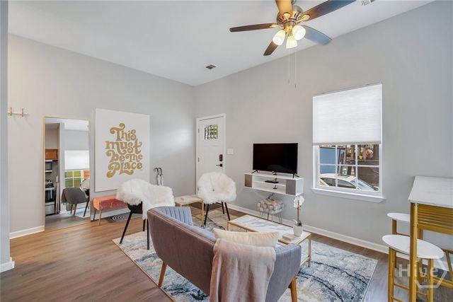 323 W 31st Street 2, Savannah, GA 31401