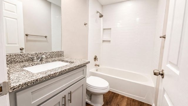 9 Carol Court B, Brookshire, TX 77423