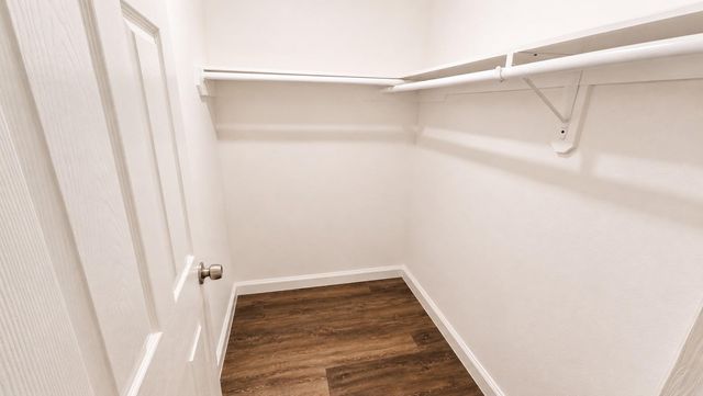 9 Carol Court B, Brookshire, TX 77423