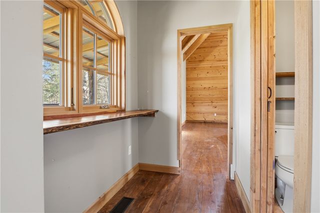261 Bella Vista Road, Berryville, AR 72616