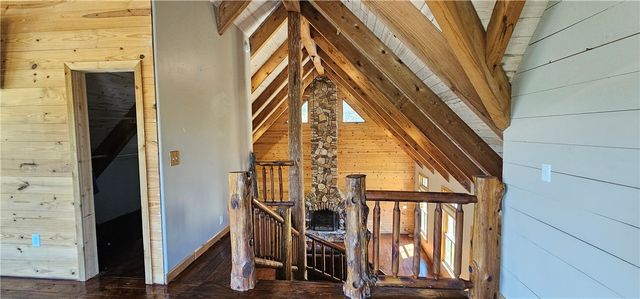 261 Bella Vista Road, Berryville, AR 72616