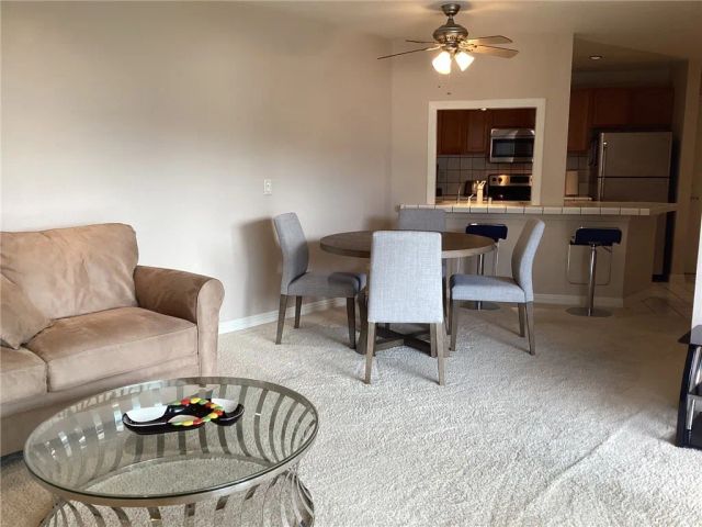 650 The Village 210, Redondo Beach, CA 90277