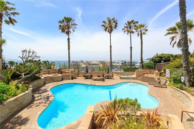 650 The Village 210, Redondo Beach, CA 90277