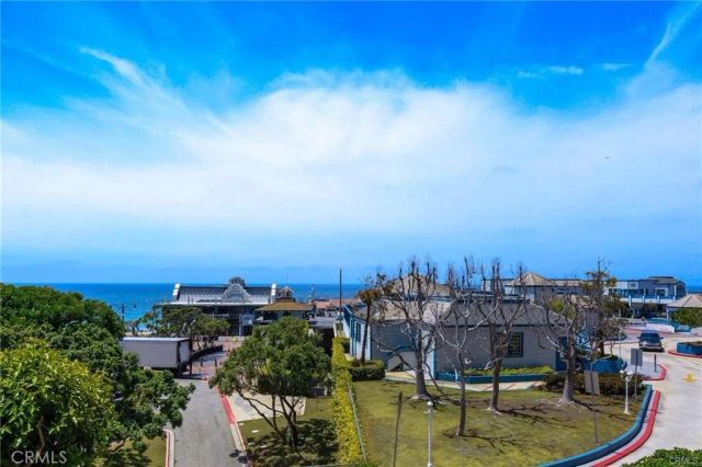650 The Village 210, Redondo Beach, CA 90277