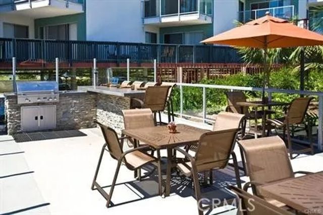 650 The Village 210, Redondo Beach, CA 90277
