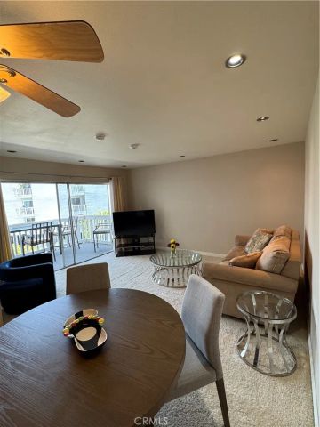 650 The Village 210, Redondo Beach, CA 90277