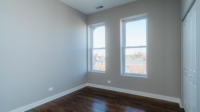 2400 S Troy Street 2F, Chicago, IL 60623