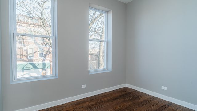 2400 S Troy Street 2F, Chicago, IL 60623