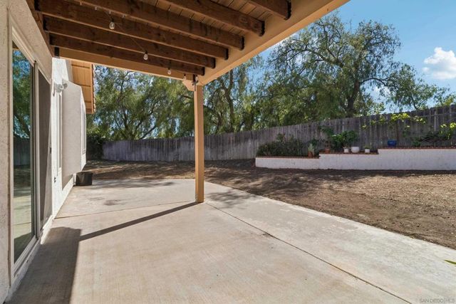 2343 Fair Oak, Escondido, CA 92026