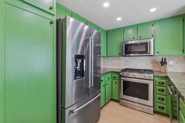 2343 Fair Oak, Escondido, CA 92026