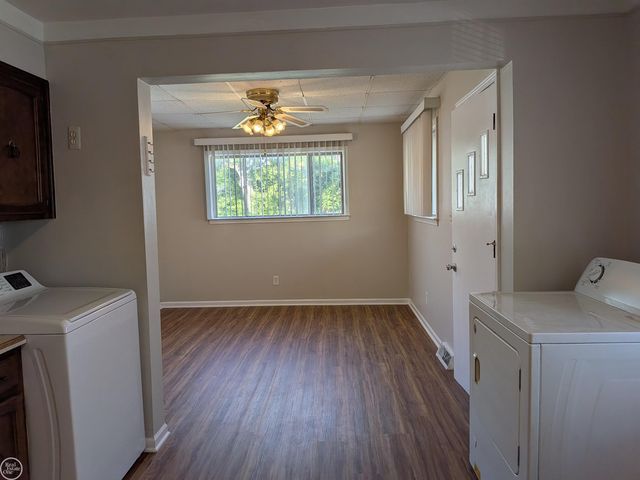 23245 FORD Street, Roseville, MI 48066