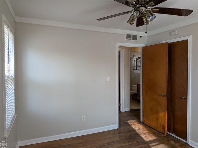 23245 FORD Street, Roseville, MI 48066