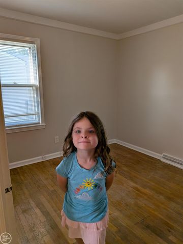 23245 FORD Street, Roseville, MI 48066
