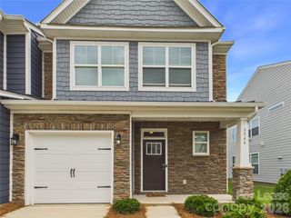 3944 Fadden Street, Harrisburg, NC 28075