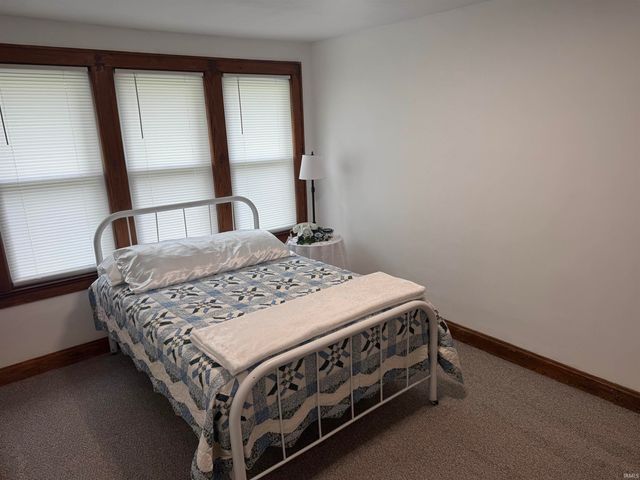1209 N Boeke Road, Evansville, IN 47711