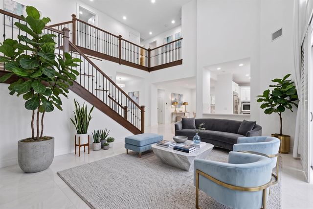 9524 Eden Roc Court, Delray Beach, FL 33446