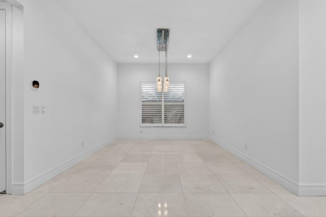 9524 Eden Roc Court, Delray Beach, FL 33446