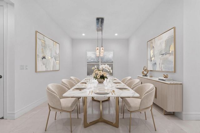 9524 Eden Roc Court, Delray Beach, FL 33446