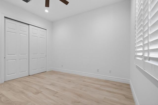 9524 Eden Roc Court, Delray Beach, FL 33446