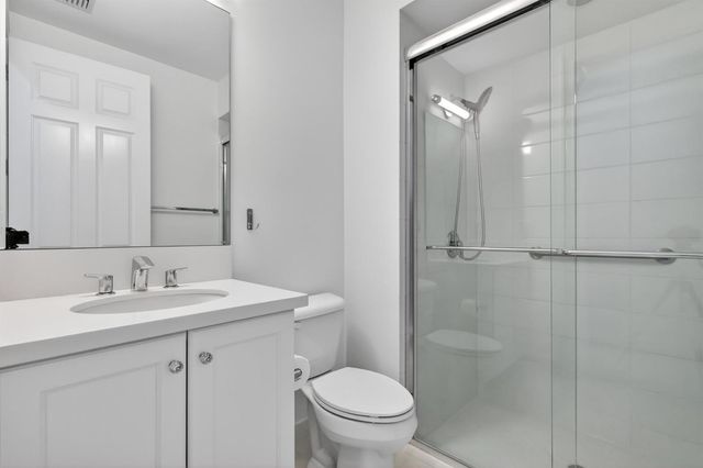 9524 Eden Roc Court, Delray Beach, FL 33446