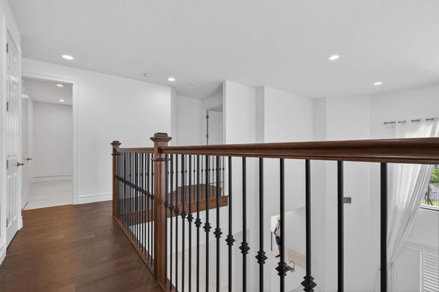 9524 Eden Roc Court, Delray Beach, FL 33446