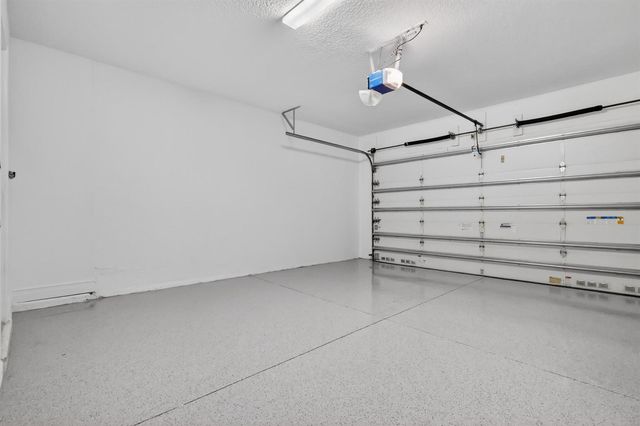 9524 Eden Roc Court, Delray Beach, FL 33446