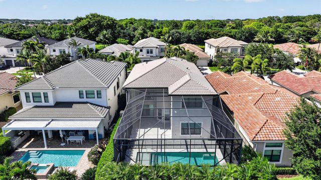 9524 Eden Roc Court, Delray Beach, FL 33446