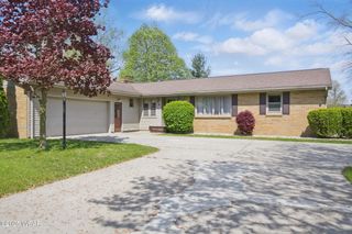 9833 St Rt 224, Van Wert, OH 45891