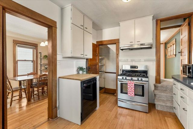 1657 Edmund Avenue, Saint Paul, MN 55104