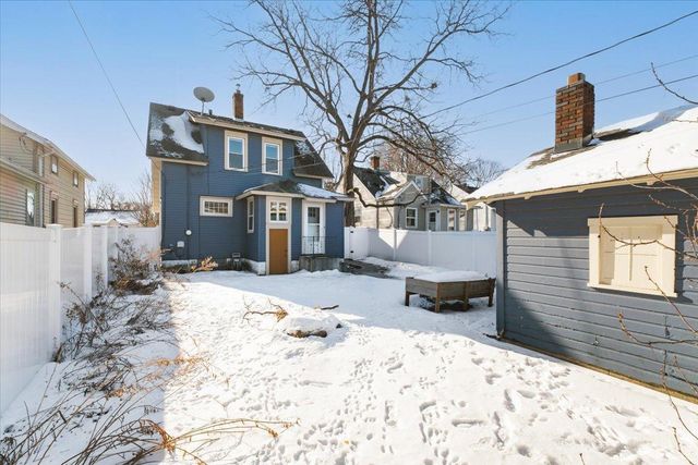 1657 Edmund Avenue, Saint Paul, MN 55104