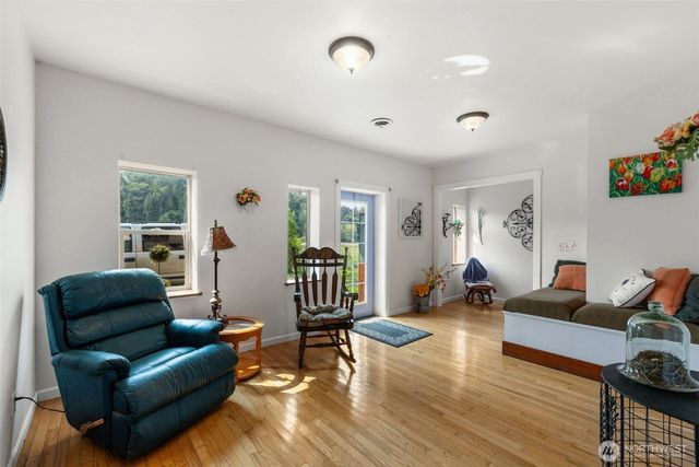 25193 Walker Valley Road, Mount Vernon, WA 98274