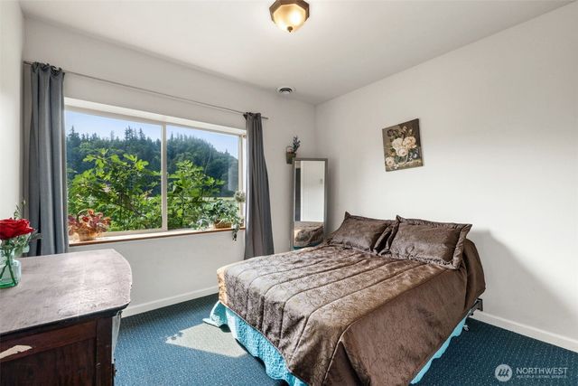 25193 Walker Valley Road, Mount Vernon, WA 98274