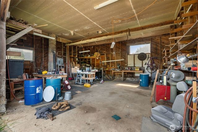 25193 Walker Valley Road, Mount Vernon, WA 98274