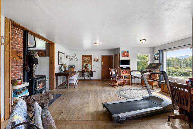 25193 Walker Valley Road, Mount Vernon, WA 98274