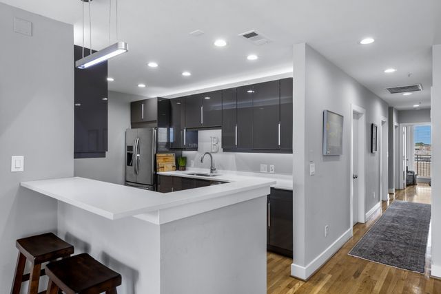 5055 Addison Circle 731, Addison, TX 75001
