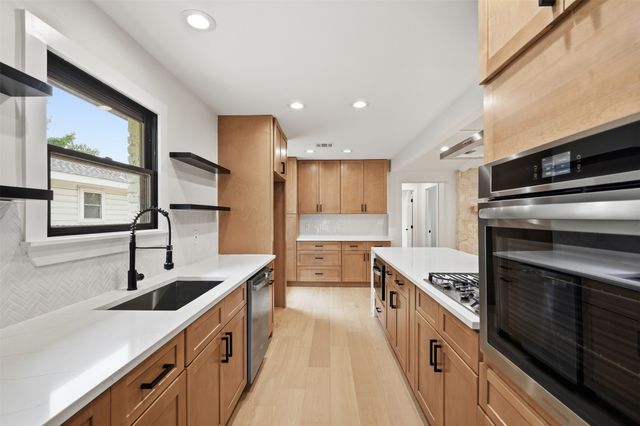 604 Twilight Trail, Richardson, TX 75080