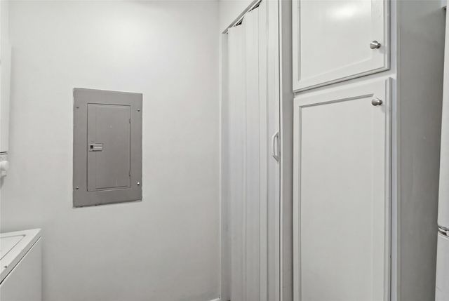 3319 Reagan Street, Dallas, TX 75219