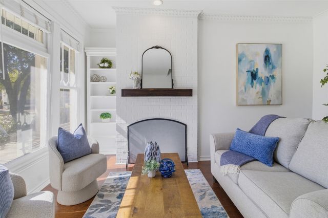 3319 Reagan Street, Dallas, TX 75219