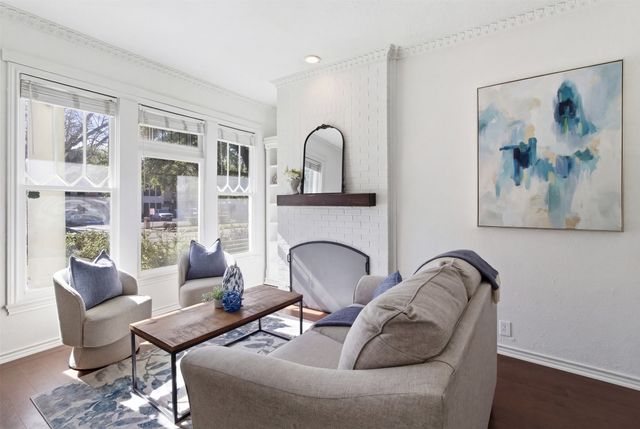 3319 Reagan Street, Dallas, TX 75219