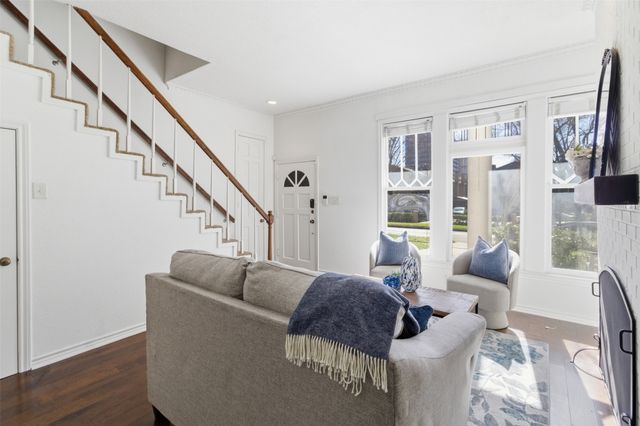 3319 Reagan Street, Dallas, TX 75219