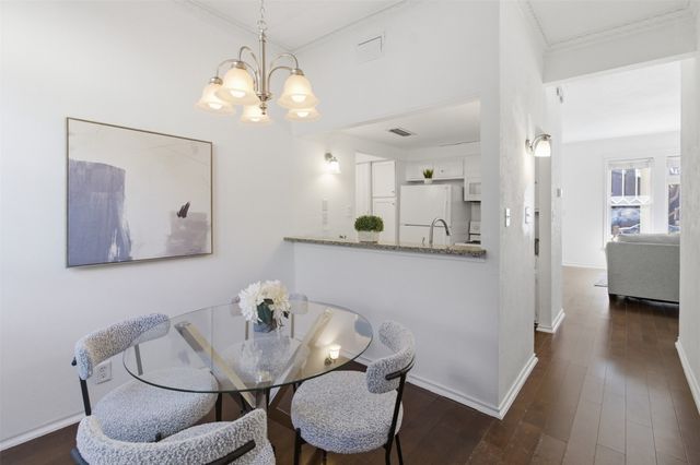 3319 Reagan Street, Dallas, TX 75219