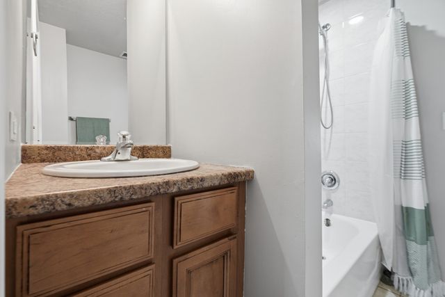 11759 S LAVERGNE Avenue, Alsip, IL 60803